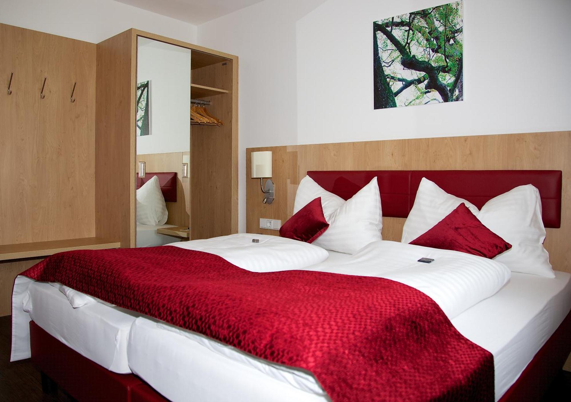 Hotel Restaurant Perschler Rattenberg  Rom bilde
